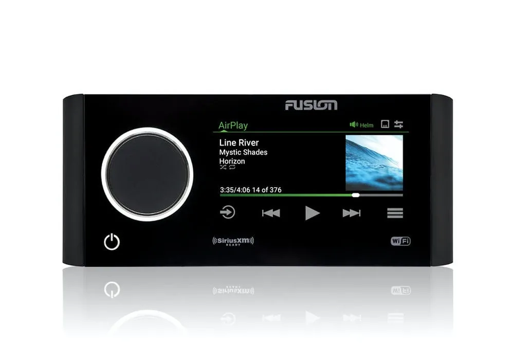 Fusion® Apollo RA770 Marine Stereo
